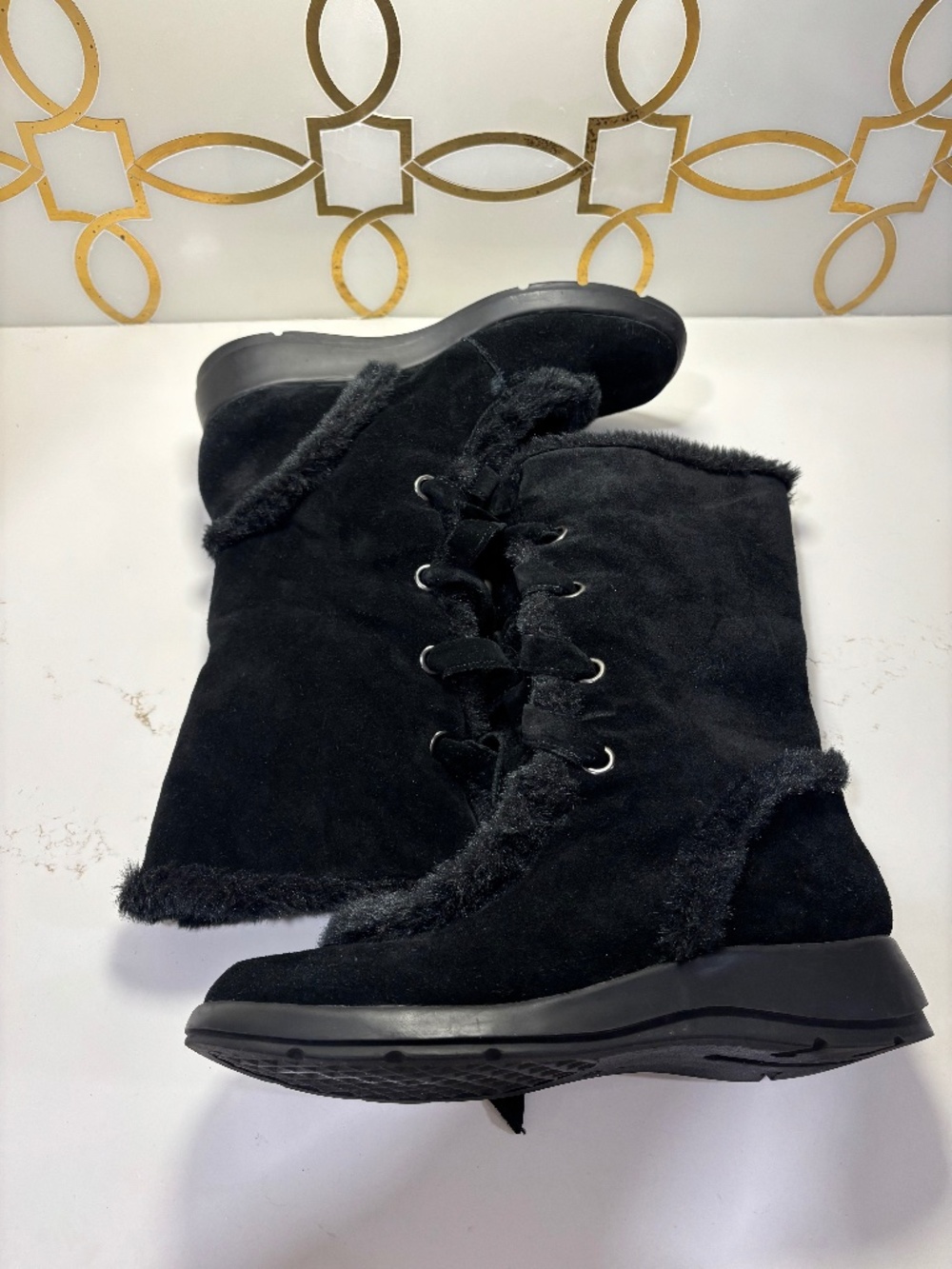 Aerosoles Women’s Faux Suede Lace Up Black Boots Size 10.5
